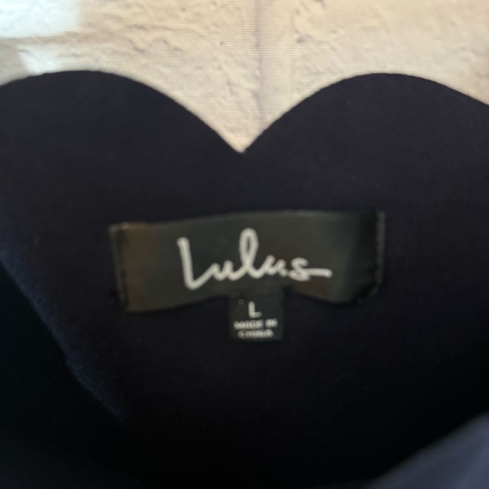 Lulu’s Scalloped Neck Dress, Navy, Size Large - Picture 4 of 6